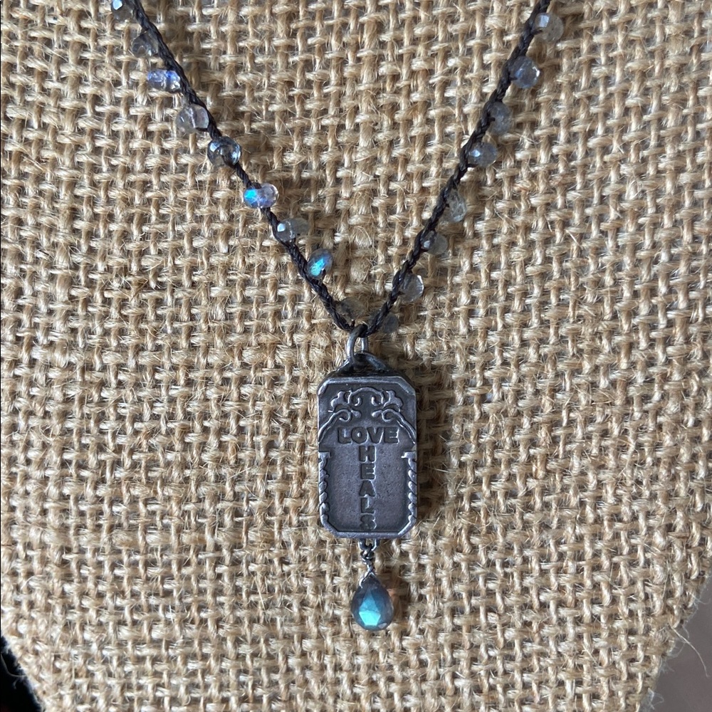 •SUNDANCE• love heals labradorite and sterling necklace